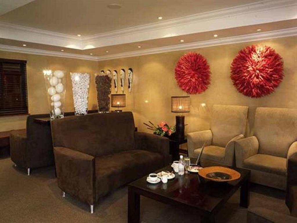 גאבורון Peermont Mondior Hotel מראה חיצוני תמונה